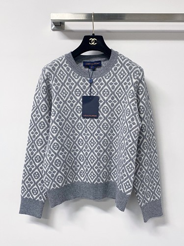 Long sleeve from Scarlettluxury