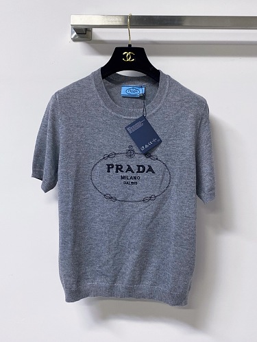 Tee from Scarlettluxury