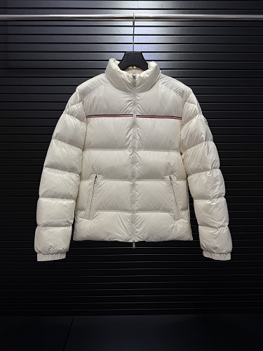 Down jacket from Scarlettluxury