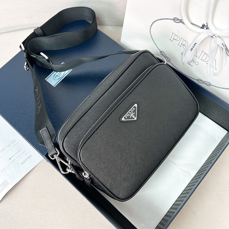Messenger bag from Scarlettluxury
