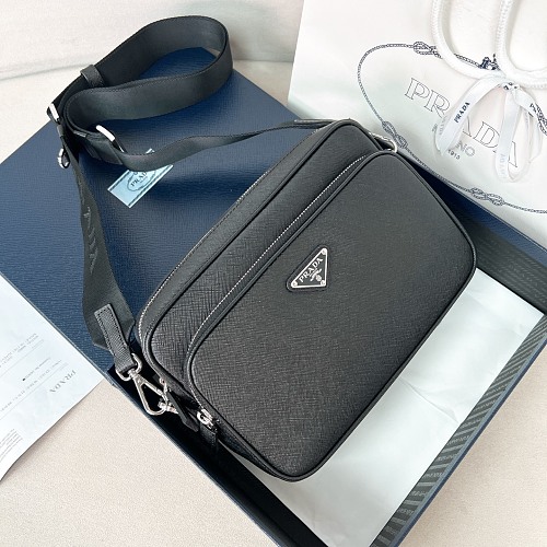 Messenger bag from Scarlettluxury