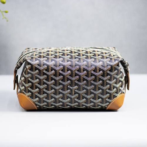 Goyard bag