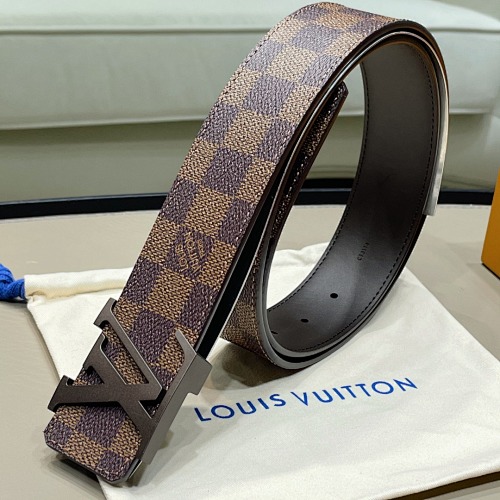 Louis Vuitton LV Initiales Monogram 40