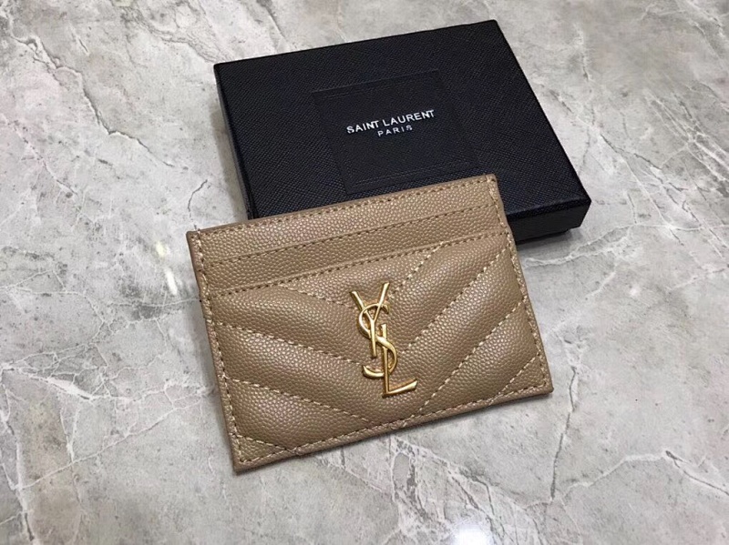 Card holder from Scarlettluxury