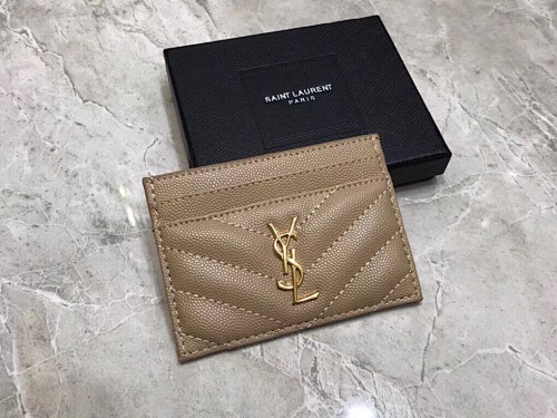 Card holder from Scarlettluxury