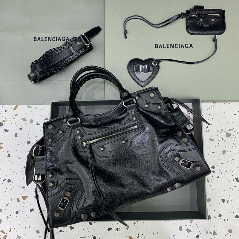 Balenciaga Balenciagα Neo Cagole
