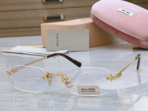 Glasses from Scarlettluxury