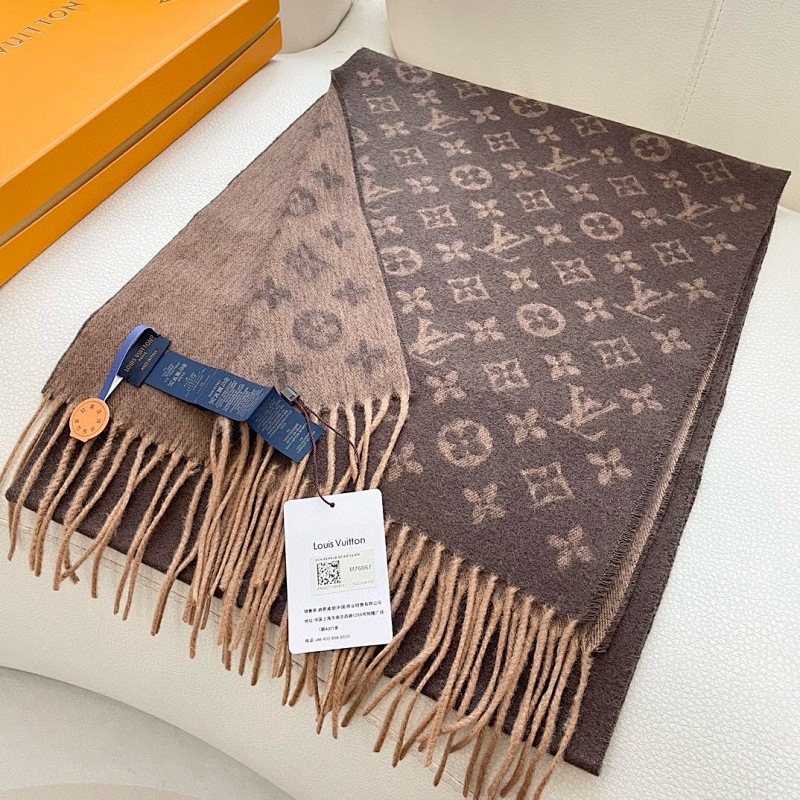 Louis Vuitton scarf
