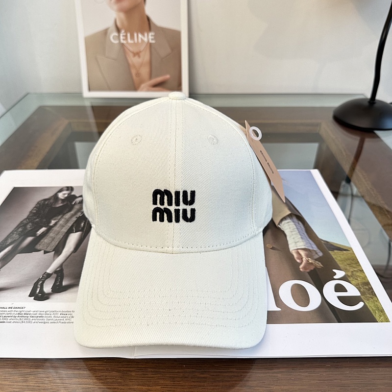 Hat from Scarlettluxury