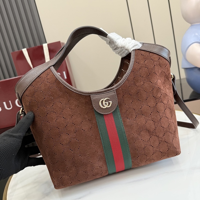 Gucci clutch