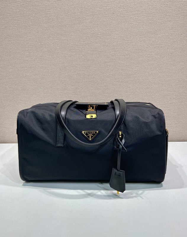Travel bag from Scarlettluxury