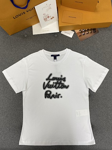 Tee from Scarlettluxury