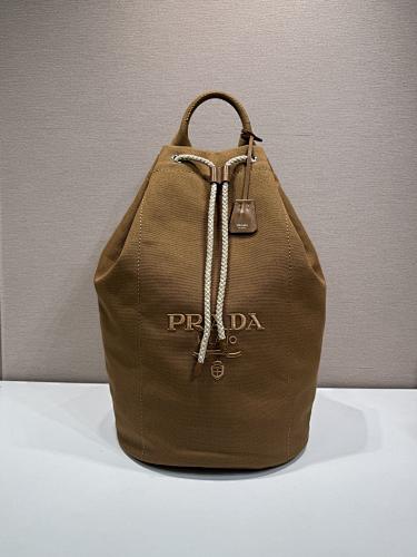 Travel bag from Scarlettluxury