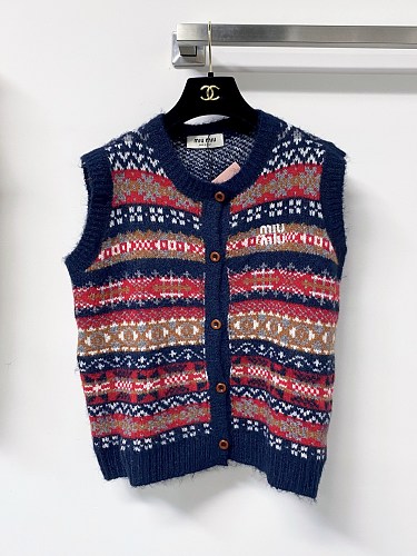 Vest from Scarlettluxury