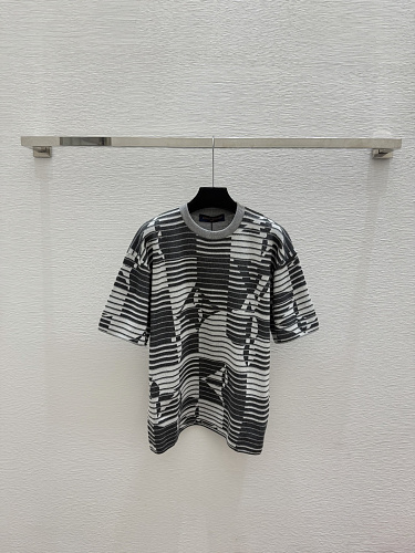 Sweater from Scarlettluxury
