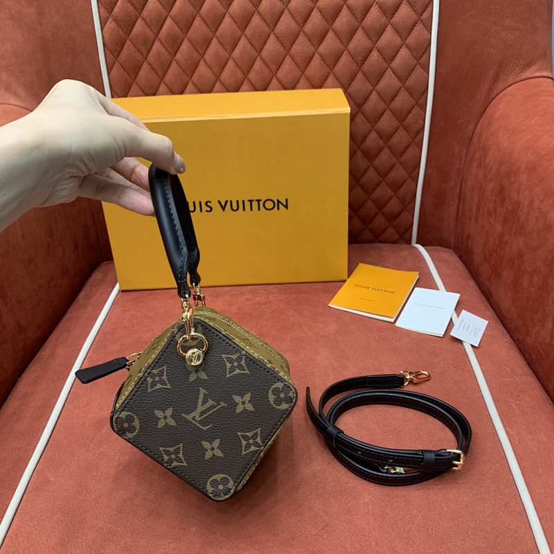 Louis Vuitton crossbody bag