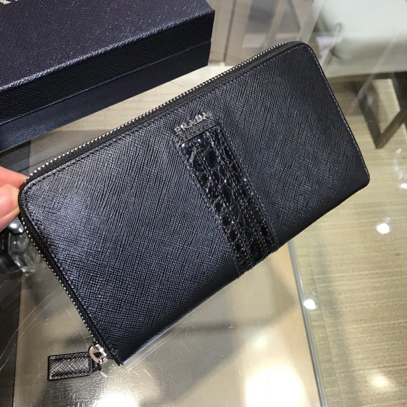 Wallet from Scarlettluxury
