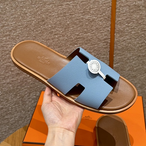 Colour Baby Blue Gold