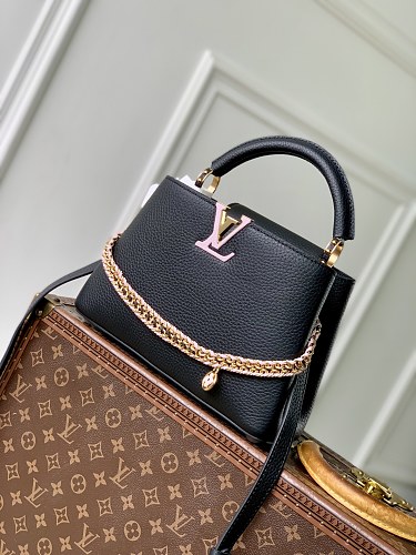 Louis Vuitton crossbody bag