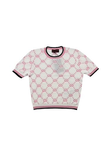 Tee from Scarlettluxury