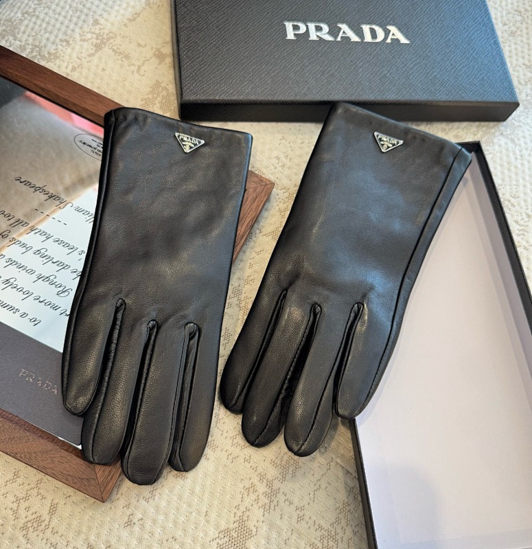 Gloves from Scarlettluxury