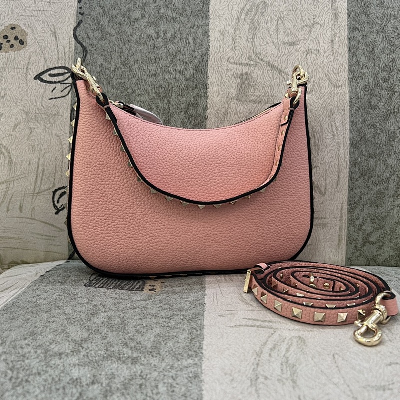 Garavani Rockstud Hobo