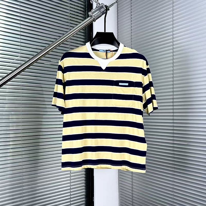 Sweater from Scarlettluxury