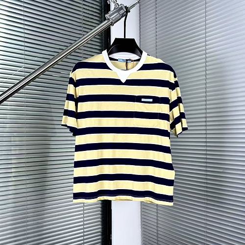 Sweater from Scarlettluxury