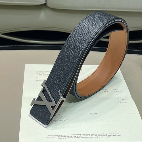 Louis Vuitton LV Initiales 40 LV Taurillon