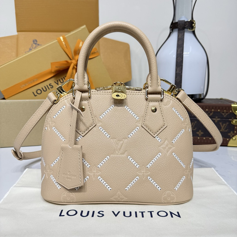 Louis Vuitton crossbody bag