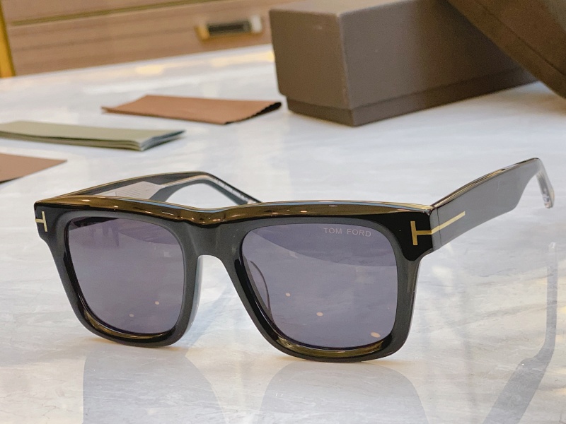 Glasses from Scarlettluxury