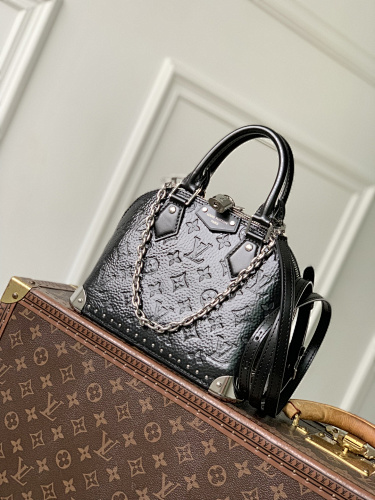 Louis Vuitton bag