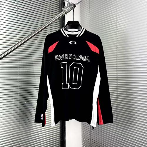 Balenciaga sweater