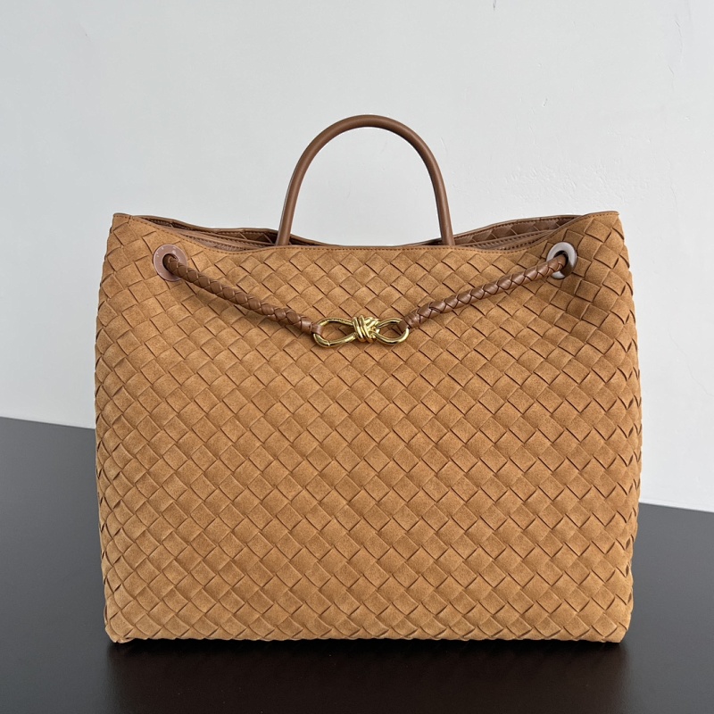 Crossbody bag from Scarlettluxury