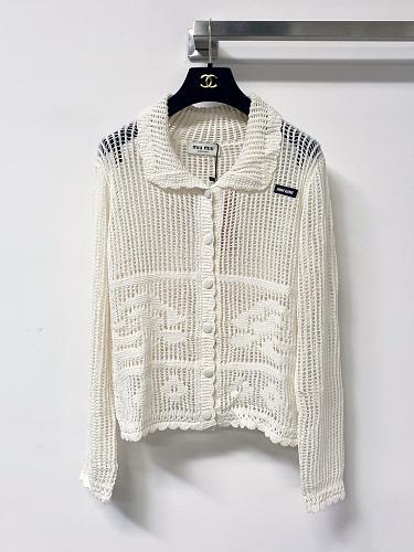 Sweater from Scarlettluxury