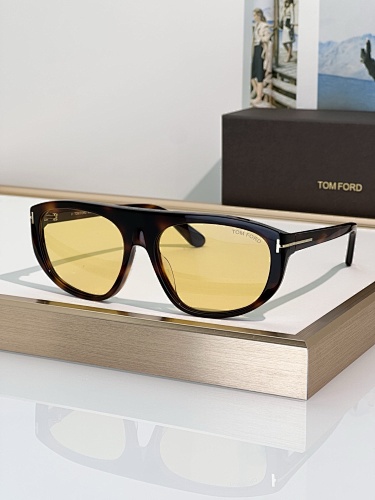Glasses from Scarlettluxury