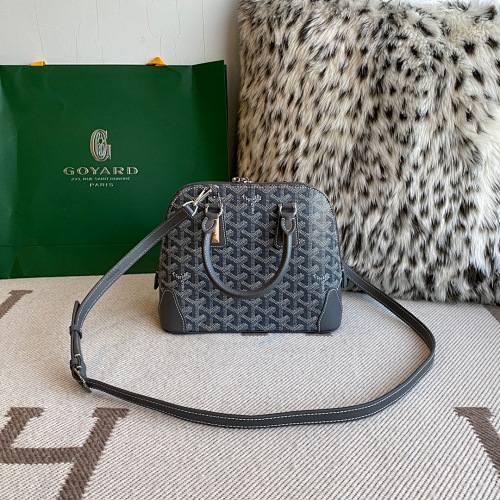 Goyard Vendome 23cm