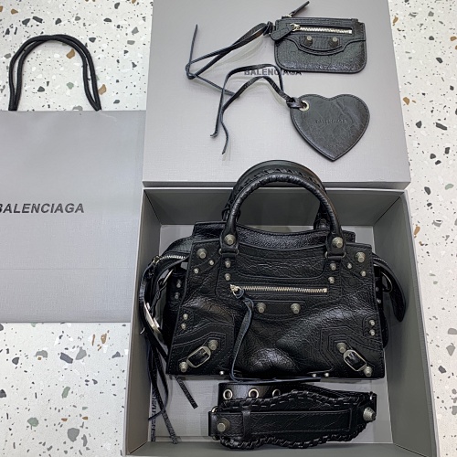 Balenciaga Balenciagα Neo Cagole