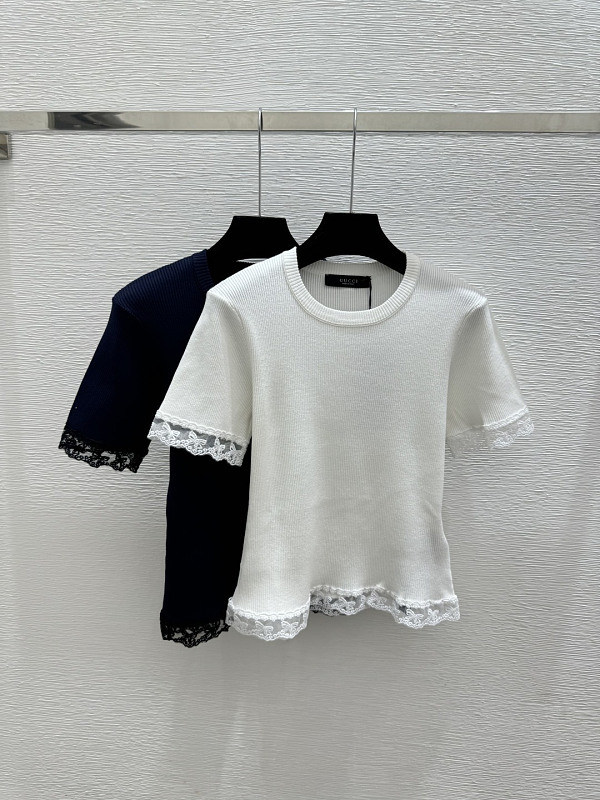 Sweater from Scarlettluxury