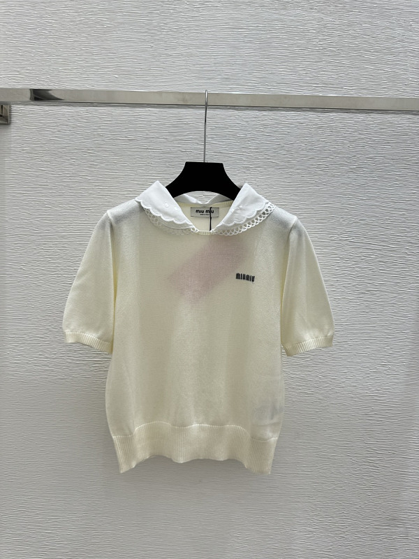 Sweater from Scarlettluxury
