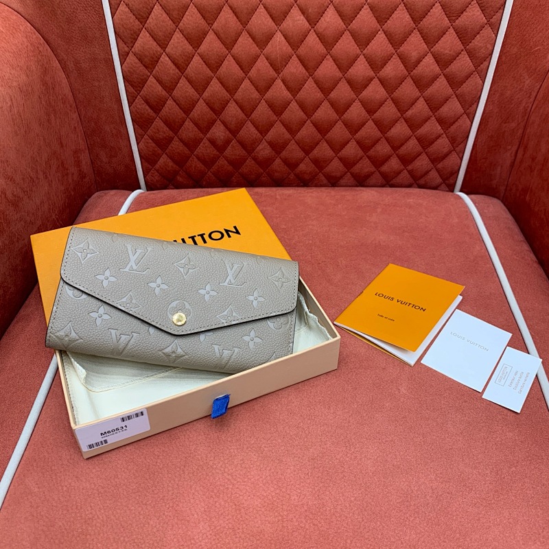 Louis Vuitton clutch