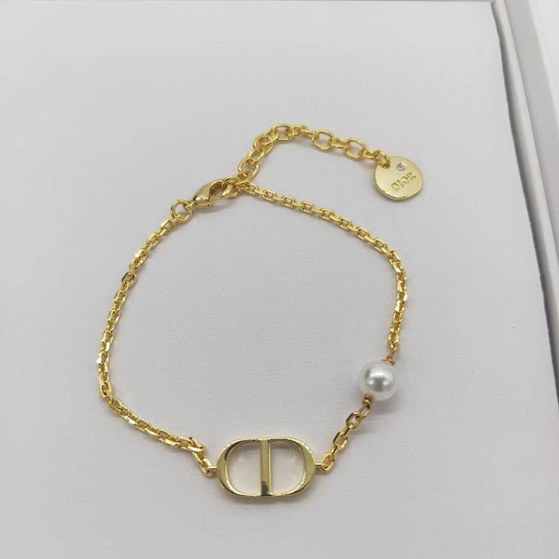 Bracelet from Scarlettluxury