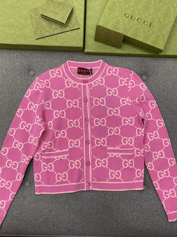 Sweater from Scarlettluxury