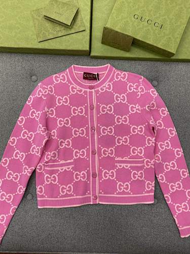 Sweater from Scarlettluxury