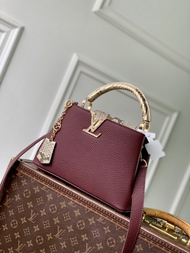 Crossbody bag from Scarlettluxury