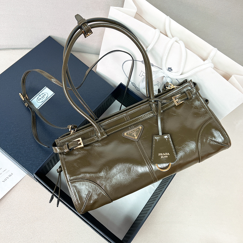 Crossbody bag from Scarlettluxury