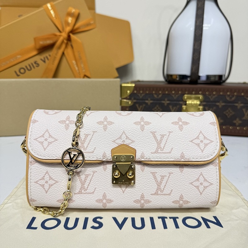 Louis Vuitton crossbody bag