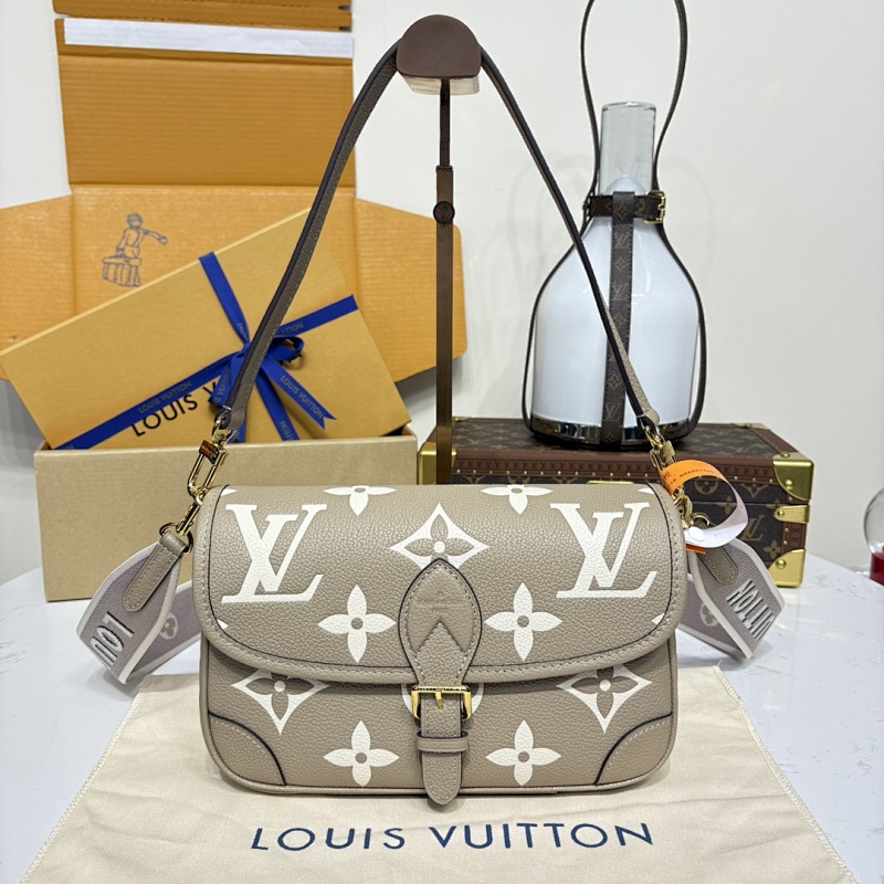 Louis Vuitton crossbody bag