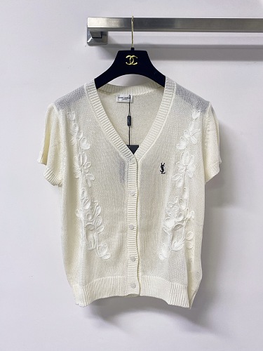 Sweater from Scarlettluxury