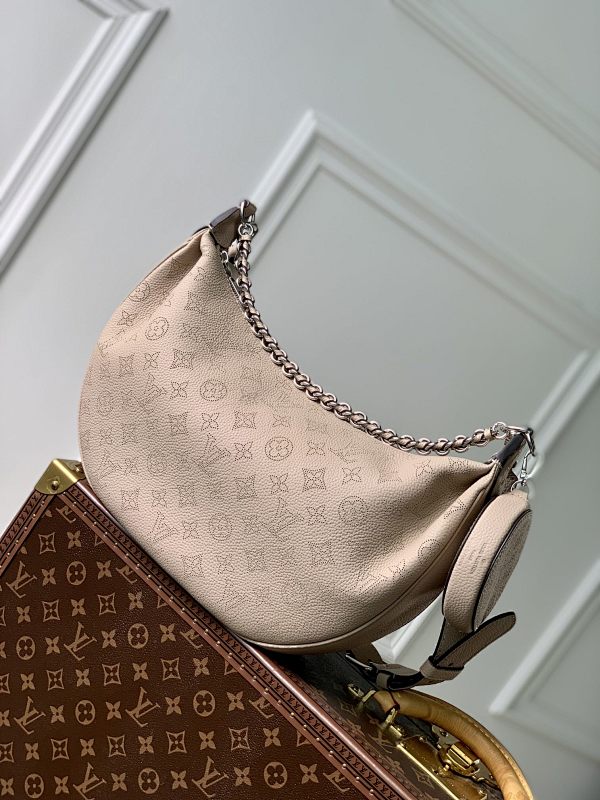 Coin purse from Scarlettluxury